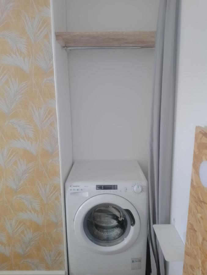 T3 Vue Mer Avec Acces A La Plage, Wifi, Clim - Dansnotreappart-Com - Valras-Plage Bagian luar foto