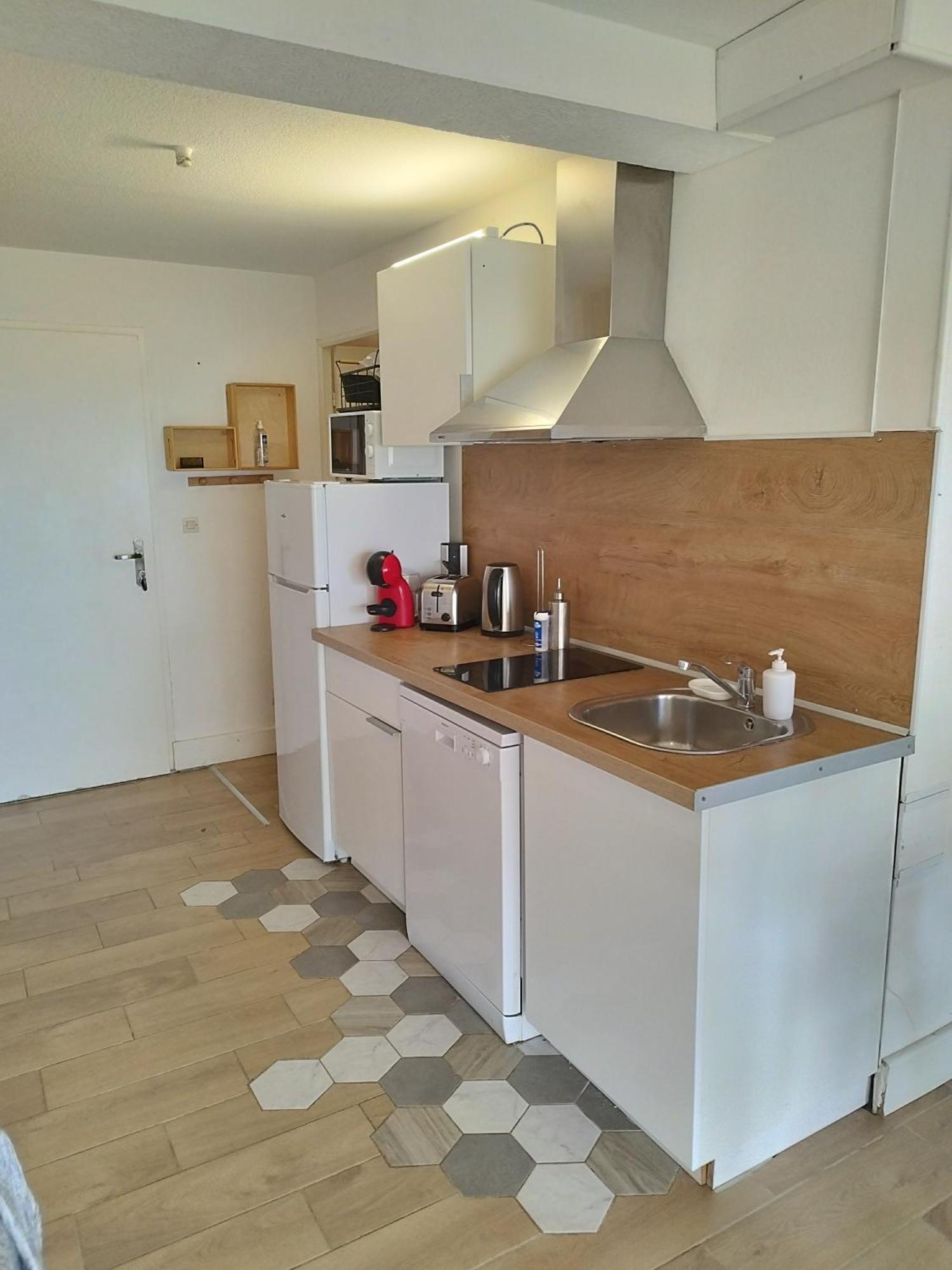T3 Vue Mer Avec Acces A La Plage, Wifi, Clim - Dansnotreappart-Com - Valras-Plage Bagian luar foto